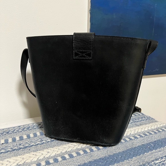 Most Wanted Real Leather Crossbody Bucket Bag - Picture 6 of 7